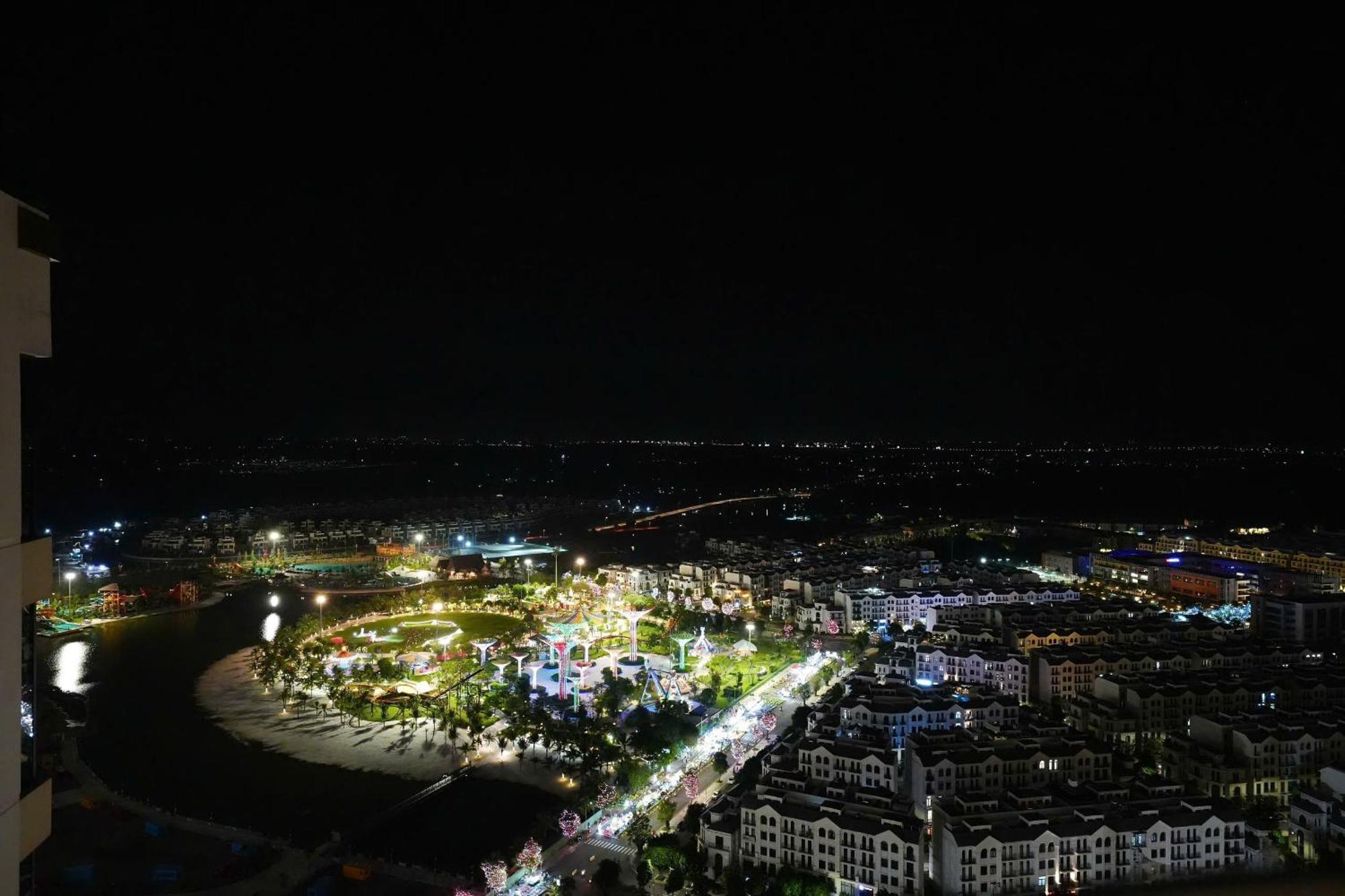 Vinhomes Grand Park Quan 9 Can Ho Luxury Masteri Centre Point Go Cong ภายนอก รูปภาพ